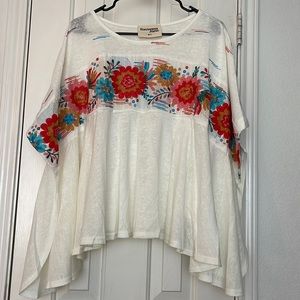 Savanna Jane poncho top. New WOT size m/L